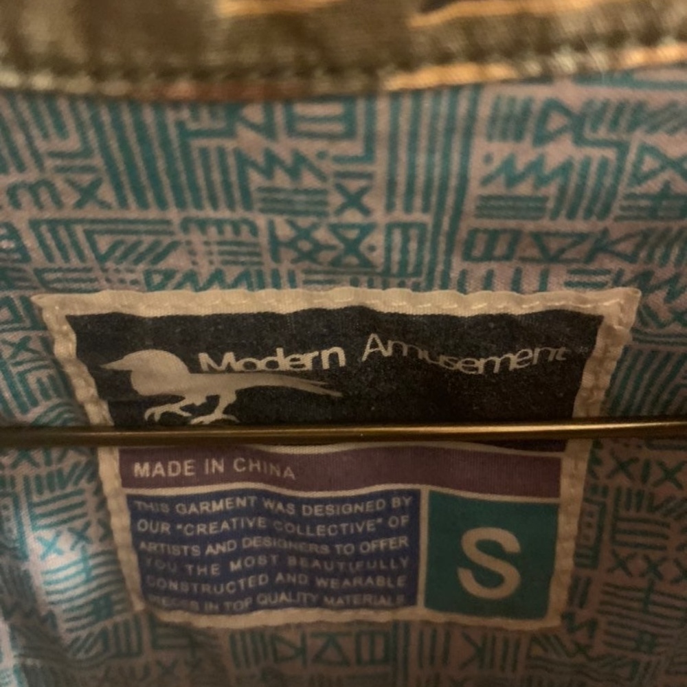 Modern Amusement button down shirt - Picture 5 of 5